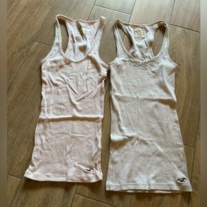Hollister set of 2 2000s ribbed tank tops small